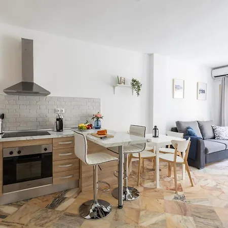 Oleholidays 305 Romana Playa Primera Linea Playa * מארבלה